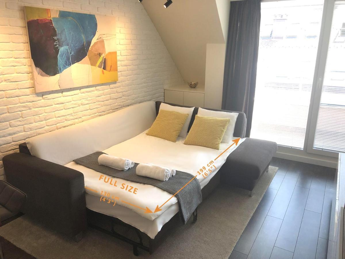Unique Luxurious Jacuzzi Penthouse Duplex In City Center! 2 Baths! Free Parking! София Экстерьер фото